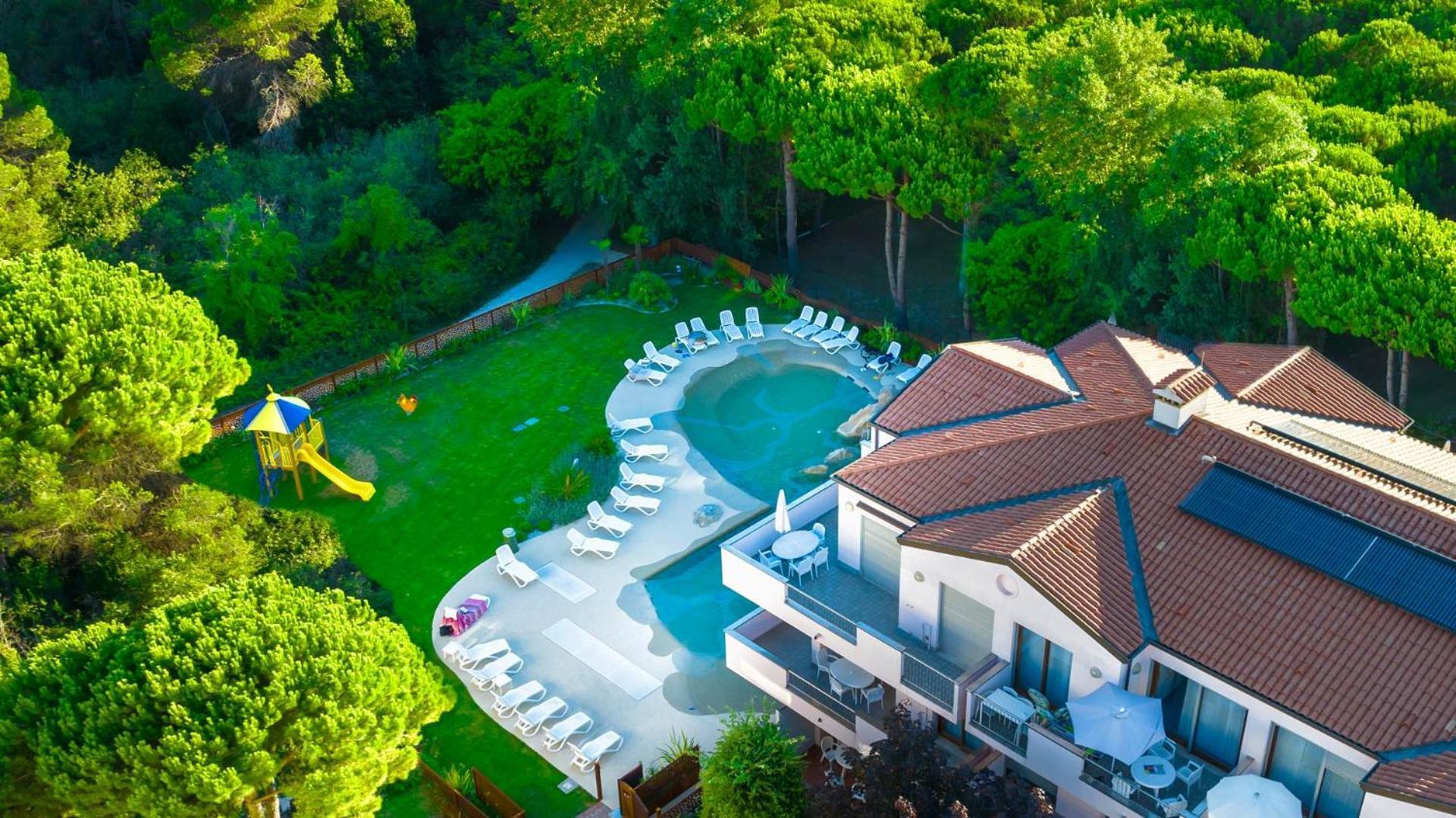 Costa Rica Bibione Eco Resort ภายนอก รูปภาพ